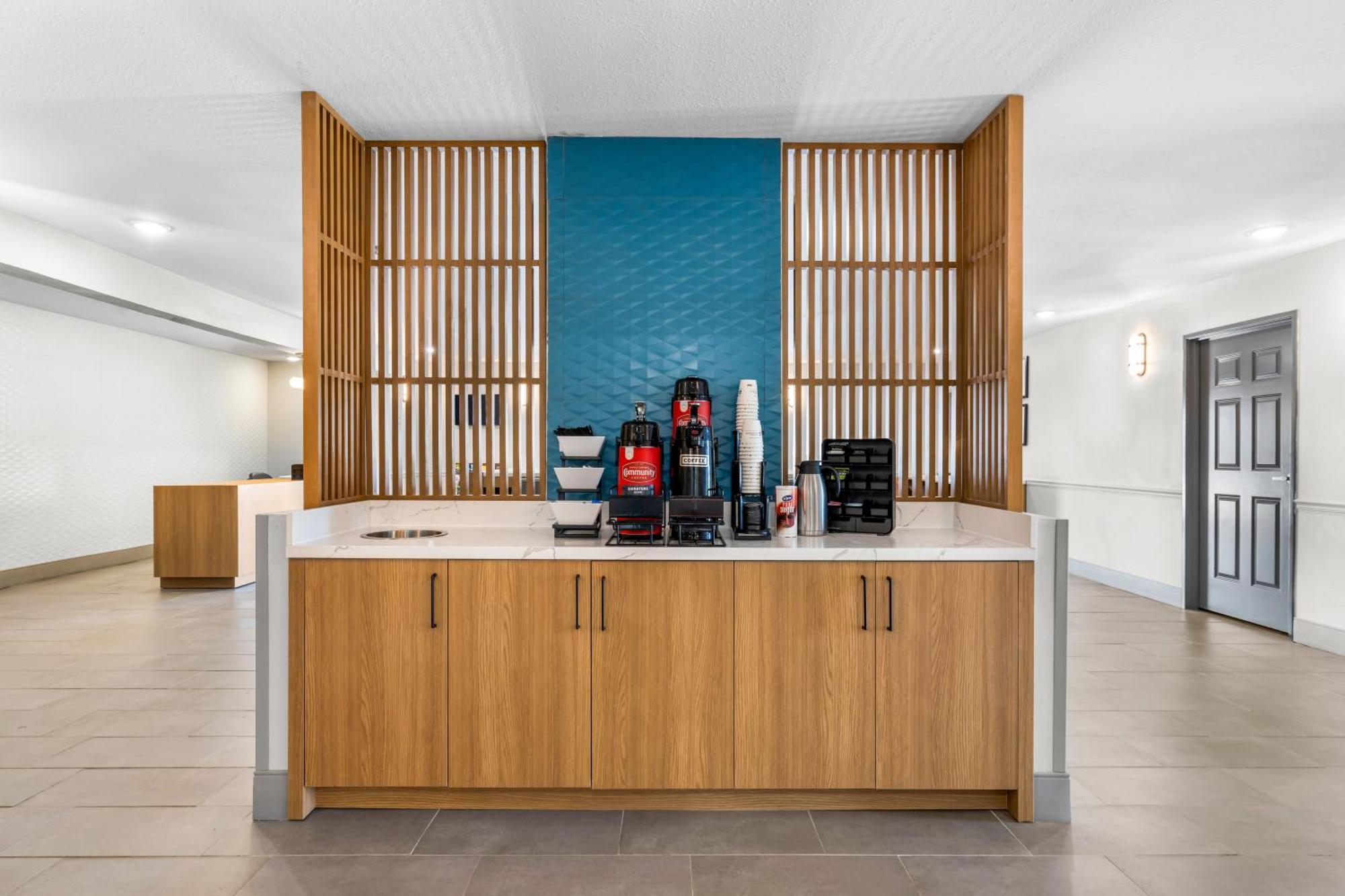 Best Western Acadia Hotel Crowley 외부 사진